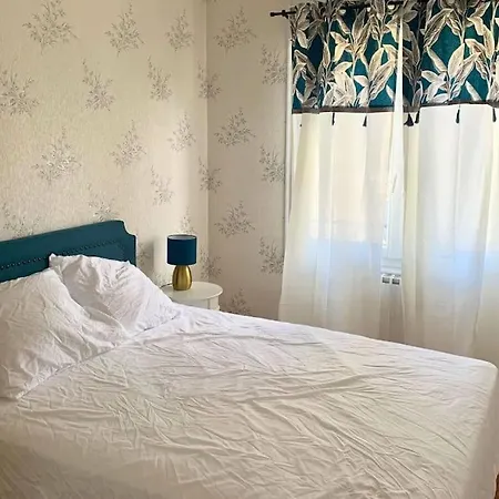 Le 24 Homestay Feriehus Le Mans